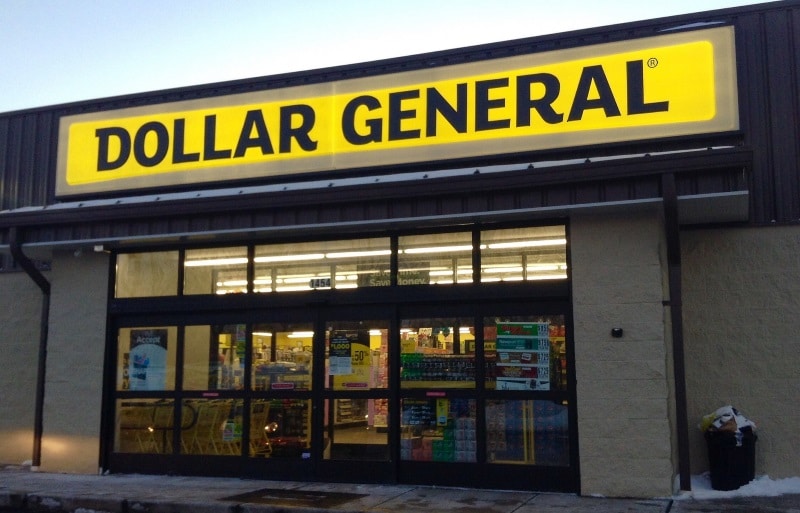 Dollar General Store Exposes Workers to Hazards