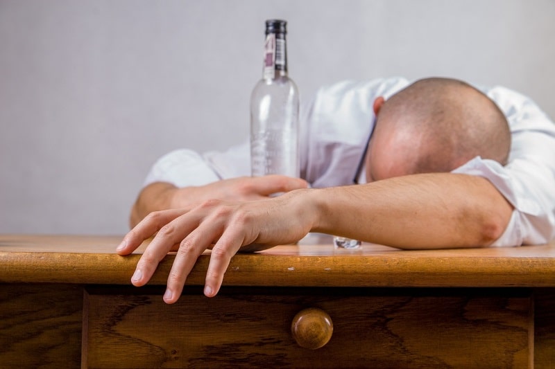 Do You Have to Record Injuries for Drunk Employees?